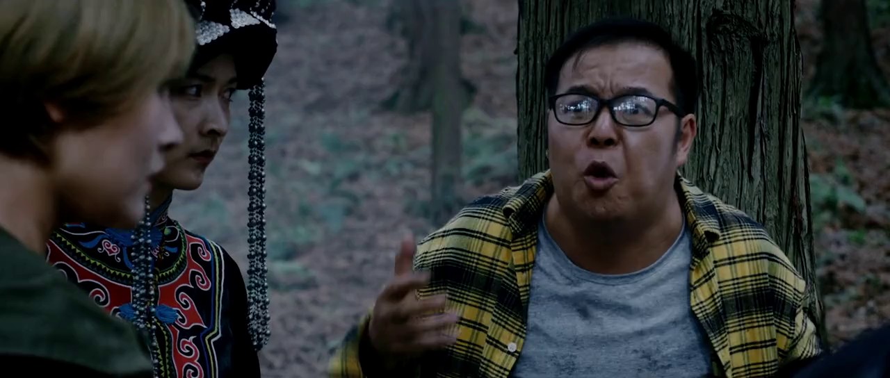 Monsters (2022) HC HDRip Hindi + Tamil + Telugu + Chinese 720p x264 AVC AAC 2.0.mkv.0002